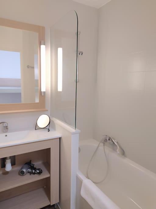 Appartamento Ideal Saint Raphael Piscine Clim Parking Esterno foto