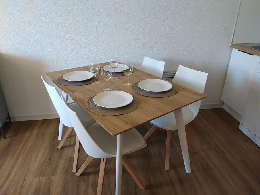 Appartamento Ideal Saint Raphael Piscine Clim Parking Esterno foto