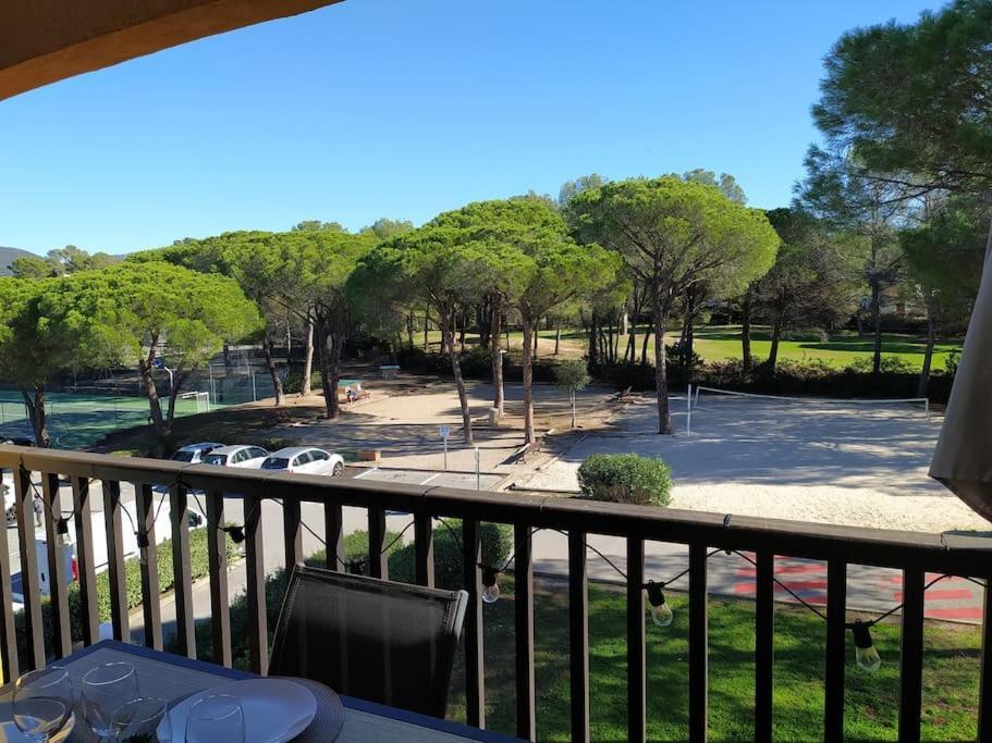 Appartamento Ideal Saint Raphael Piscine Clim Parking Esterno foto